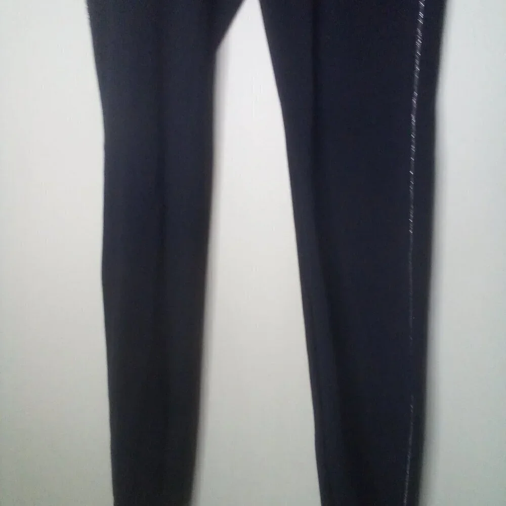 White House Black Market whbm legging